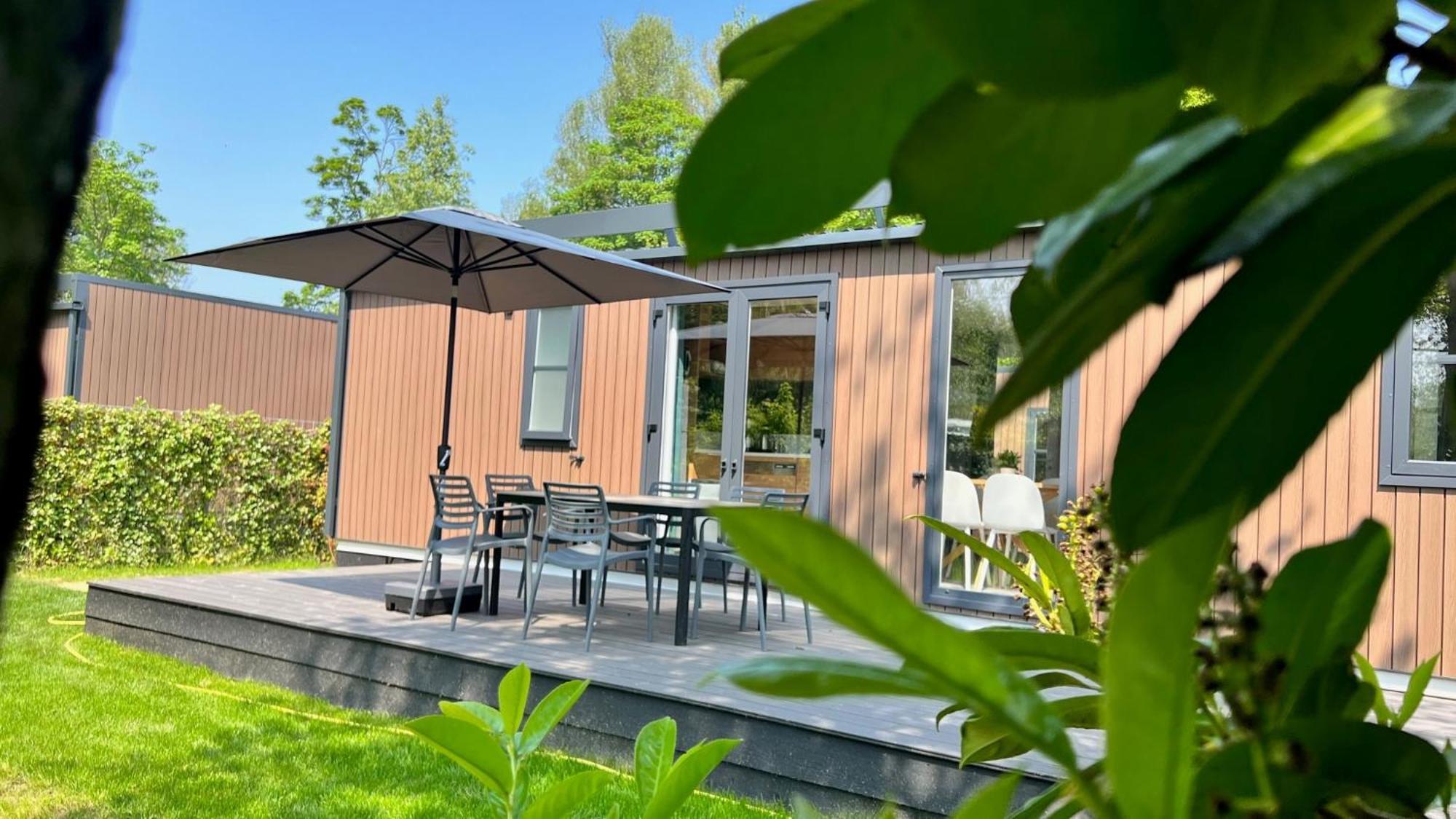 Vakantiepark Delftse Hout Exteriör bild