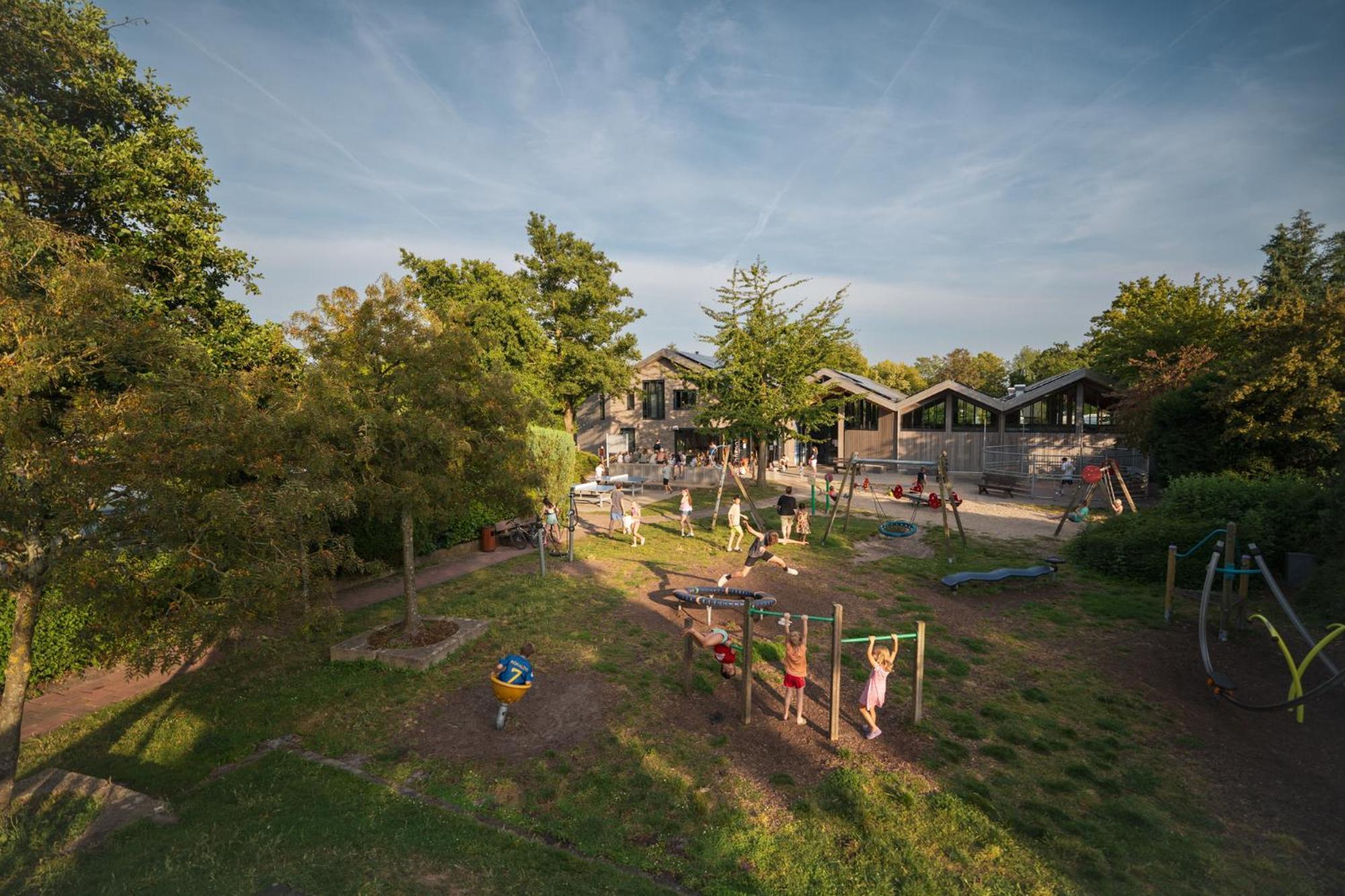 Vakantiepark Delftse Hout Exteriör bild