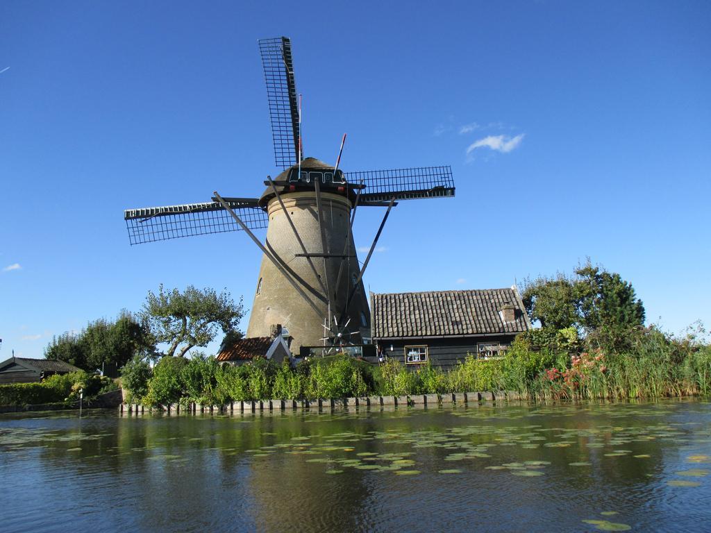 Vakantiepark Delftse Hout Exteriör bild