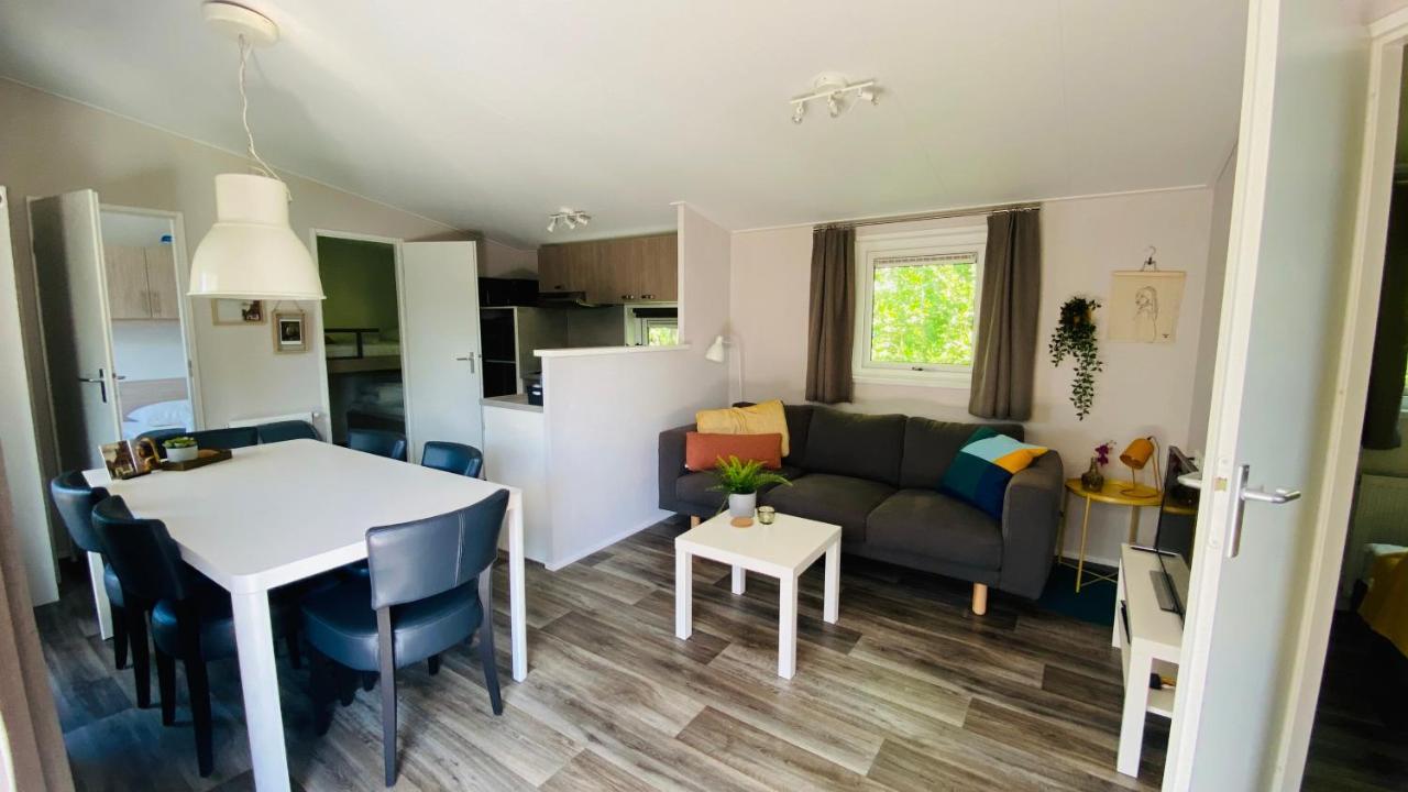 Vakantiepark Delftse Hout Exteriör bild